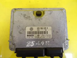 Volkswagen PASSAT B5 Calculateur moteur ECU 0281001720