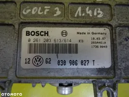 Volkswagen Golf III Calculateur moteur ECU 030906027T