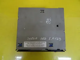 Lancia Thesis Panel / Radioodtwarzacz CD/DVD/GPS 5WK78137