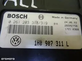 Volkswagen Golf III Calculateur moteur ECU 1H0907311L