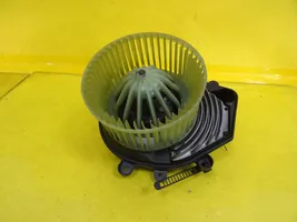 Volkswagen PASSAT B5.5 Ventola riscaldamento/ventilatore abitacolo 740221233F