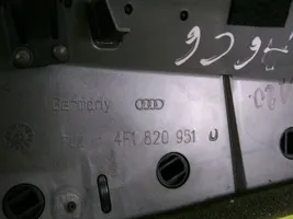 Audi A6 S6 C6 4F Šoninės oro grotelės 4F1820951