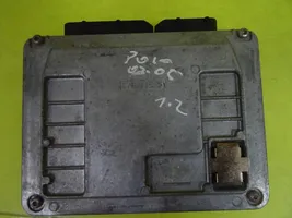 Volkswagen Polo IV 9N3 Calculateur moteur ECU 03D906032C