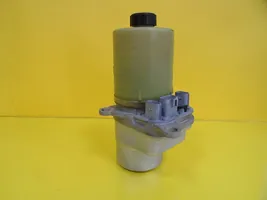 Ford Focus Ohjaustehostimen pumppu 3M51-3K514