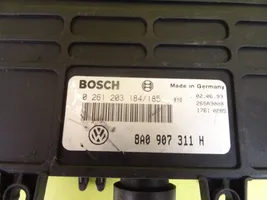 Volkswagen Golf III Moottorin ohjainlaite/moduuli 8A0907311H