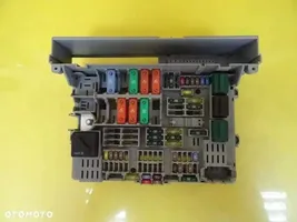 BMW 1 E81 E87 Fuse box set 6906621