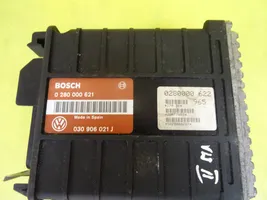 Volkswagen Golf II Dzinēja vadības bloks 0280000621