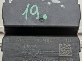 BMW 2 F22 F23 Polttoaineen ruiskutuspumpun ohjainlaite/moduuli 7404880
