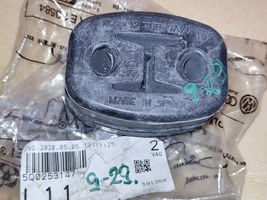 Volkswagen Golf VII Staffa/supporto di montaggio della marmitta 5Q0253147