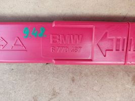 BMW M4 F82 F83 Triangle d'avertissement 71606770487