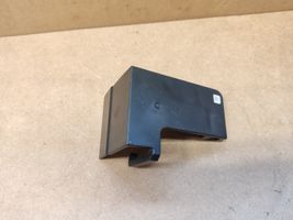 BMW 3 G20 G21 Dangtis akumuliatoriaus dėžės 6844137