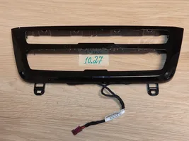 BMW 4 F32 F33 Cadre, panneau d'unité radio / GPS 9358939