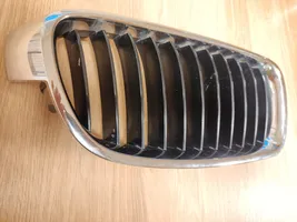 BMW 3 F30 F35 F31 Grille calandre supérieure de pare-chocs avant 7255412