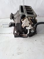 Subaru Forester SH Scatola alloggiamento climatizzatore riscaldamento abitacolo assemblata 