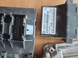 Volkswagen Caddy Komputer / Sterownik ECU i komplet kluczy 03L906018DC