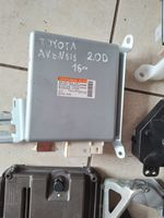 Toyota Avensis T270 Kit calculateur ECU et verrouillage 8966105F60