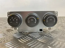 Subaru Impreza II Panel klimatyzacji 72311FE080