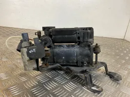 Mercedes-Benz E W211 Compressore/pompa sospensioni pneumatiche 2113200304