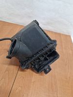 Audi A4 S4 B7 8E 8H Scatola del filtro dell’aria 059133835B