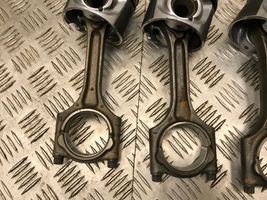 Volvo S60 Piston with connecting rod 81L123
