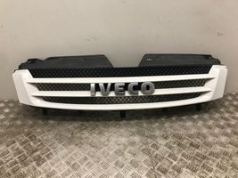 Iveco Daily 45 - 49.10 Maskownica / Grill / Atrapa górna chłodnicy 38028010105