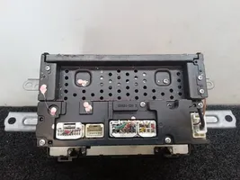 Toyota Prius (XW30) Panel / Radioodtwarzacz CD/DVD/GPS 8612047331