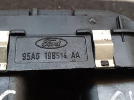 Ford Escort Kiti jungtukai/ rankenėlės/ perjungėjai 95AG19B514AA