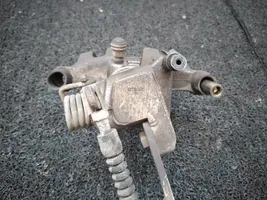 Nissan Primera Caliper del freno trasero 990