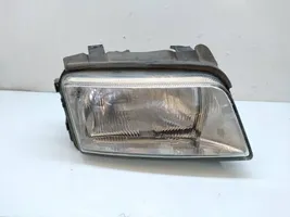 Audi A4 S4 B5 8D Lampa przednia 8D0941004A