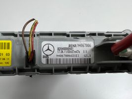 Mercedes-Benz E W212 Radiateur électrique de chauffage auxiliaire A2048300461