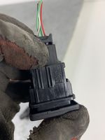 Toyota Avensis T270 Fuel tank opening switch 15C252