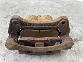 Honda CR-V Zacisk hamulcowy przedni 