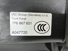 Volkswagen Touareg II Takaluukun alaosan verhoilu 7P6863291