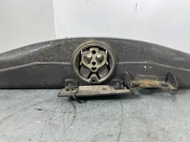 Volkswagen Touareg II Łapa / Mocowanie skrzyni biegów 7P6399225C