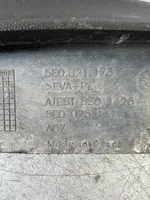 Skoda Octavia Mk3 (5E) Chlpacze przednie 5E0821173
