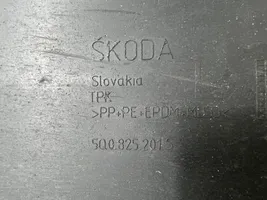 Skoda Octavia Mk3 (5E) Šoninė dugno apsauga 5Q0825201S