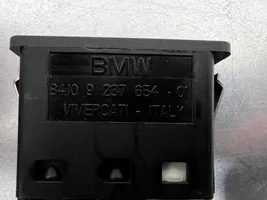 BMW 5 F10 F11 USB-pistokeliitin 9237654