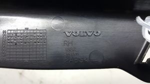 Volvo V70 (C) pillar trim 1882