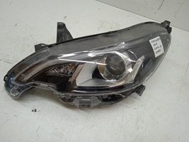 Peugeot 108 Lampa przednia 811500H150
