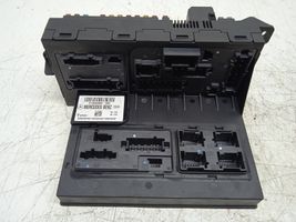 Mercedes-Benz E AMG W211 Module de fusibles 2115453801