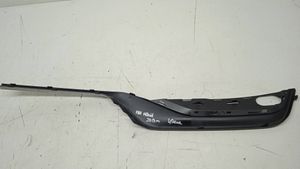 Volvo S60 Etupuskurin alempi jäähdytinsäleikkö 31353655