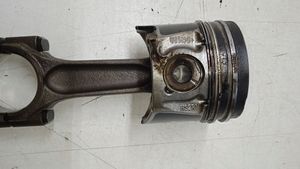 Volvo V50 Piston with connecting rod 085190