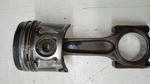 Volvo V50 Piston with connecting rod 085190