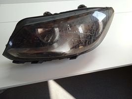 Volkswagen Touran II Lampa przednia 