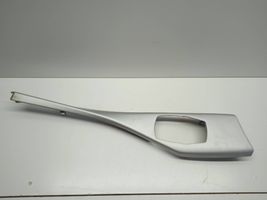 BMW 1 F20 F21 Kojelaudan hansikaslokeron lista 9207265