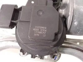 Ford Ka Mechanizm i silniczek wycieraczek szyby przedniej / czołowej 1137329010