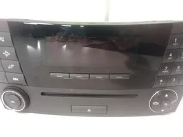 Mercedes-Benz CLS C218 AMG Radio / CD/DVD atskaņotājs / navigācija A2118702889