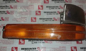 Chrysler Voyager Lampa przednia 4399713