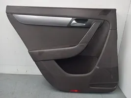 Volkswagen Passat Alltrack Rivestimento del pannello della portiera posteriore 3AF867211