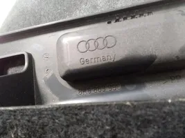 Audi A4 S4 B8 8K Listwa wykończeniowa drzwi przesuwanych 8K9863990